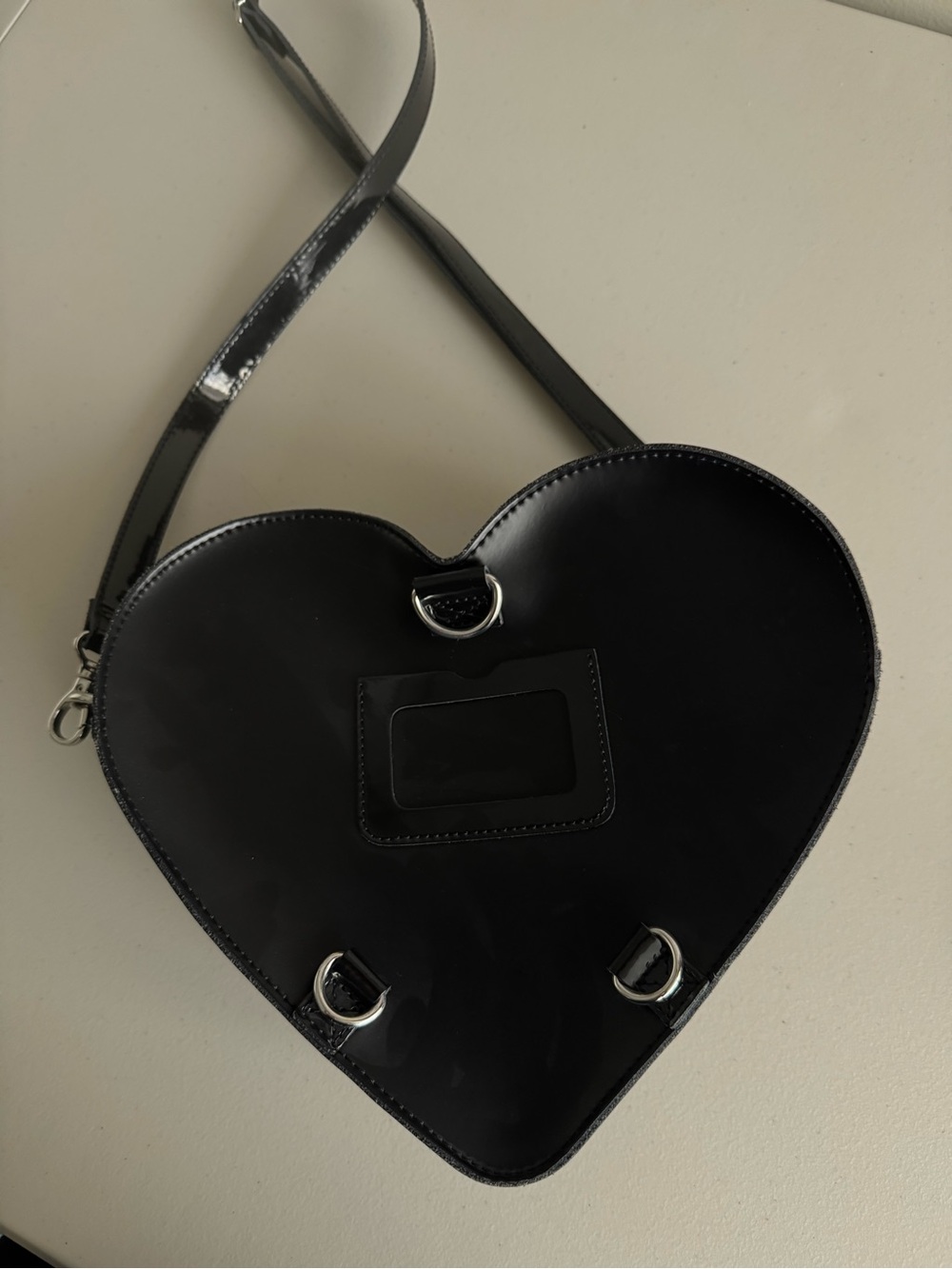 Doc Martens Heart Bag / Backpack Large - Picture 6 of 6